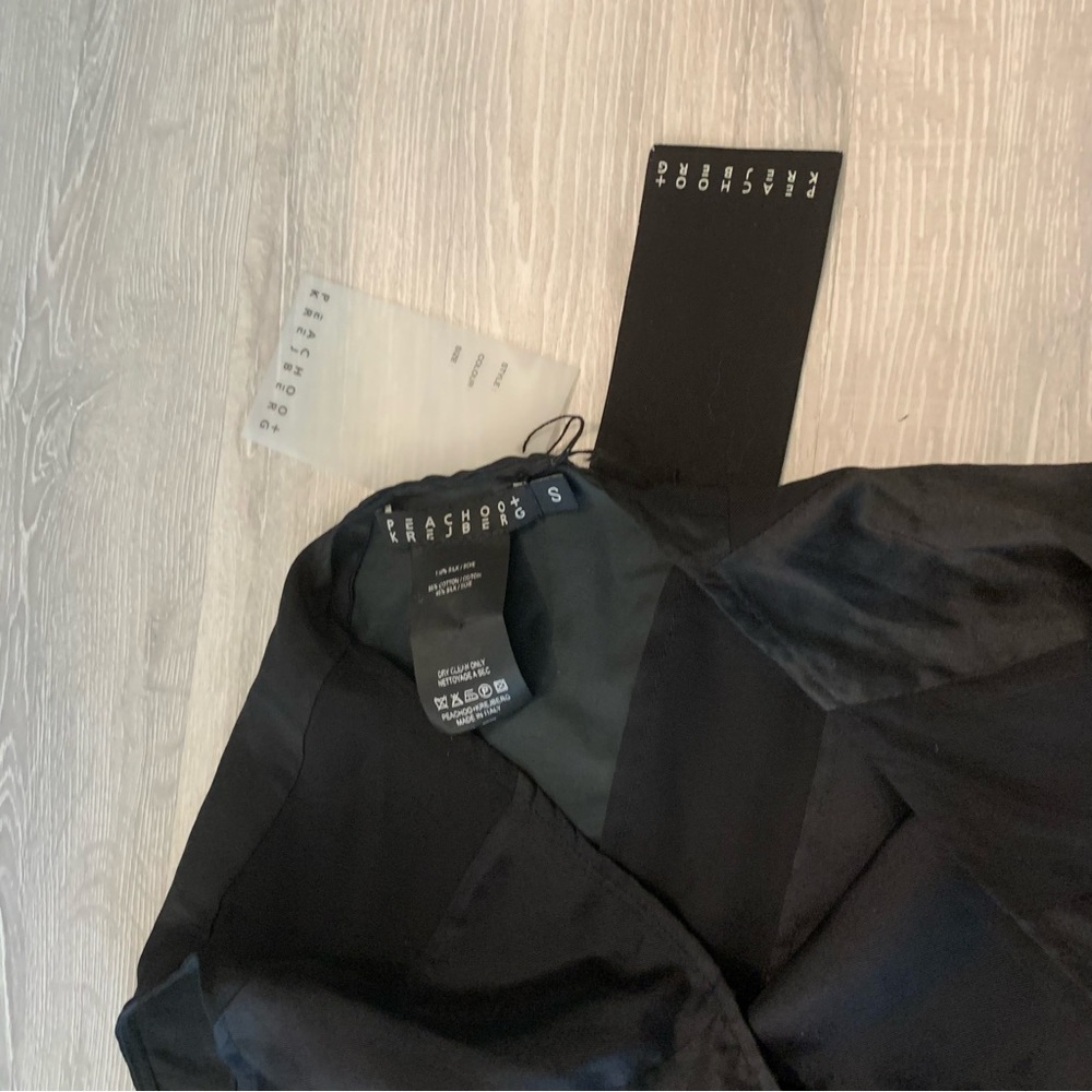 Peachoo+Krejberg Black Silk Made in Italy Ruched Blouse Size US S - Picture 5 of 6